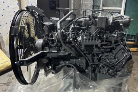 Двигатель экскаватора Hitachi ZX450