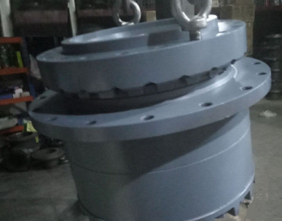 Редуктор поворота CAT 330
