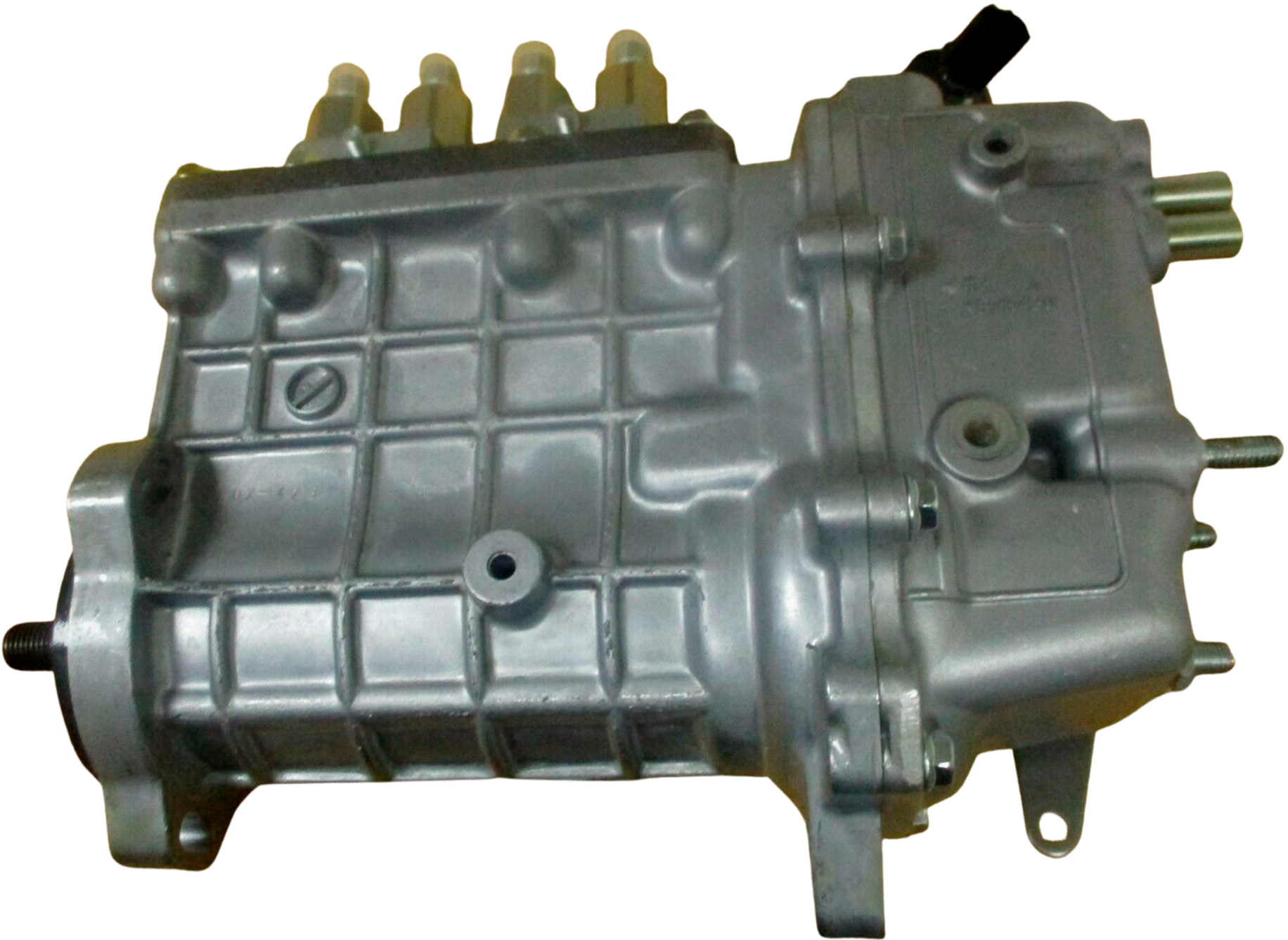 Топливный насос Kubota V3300