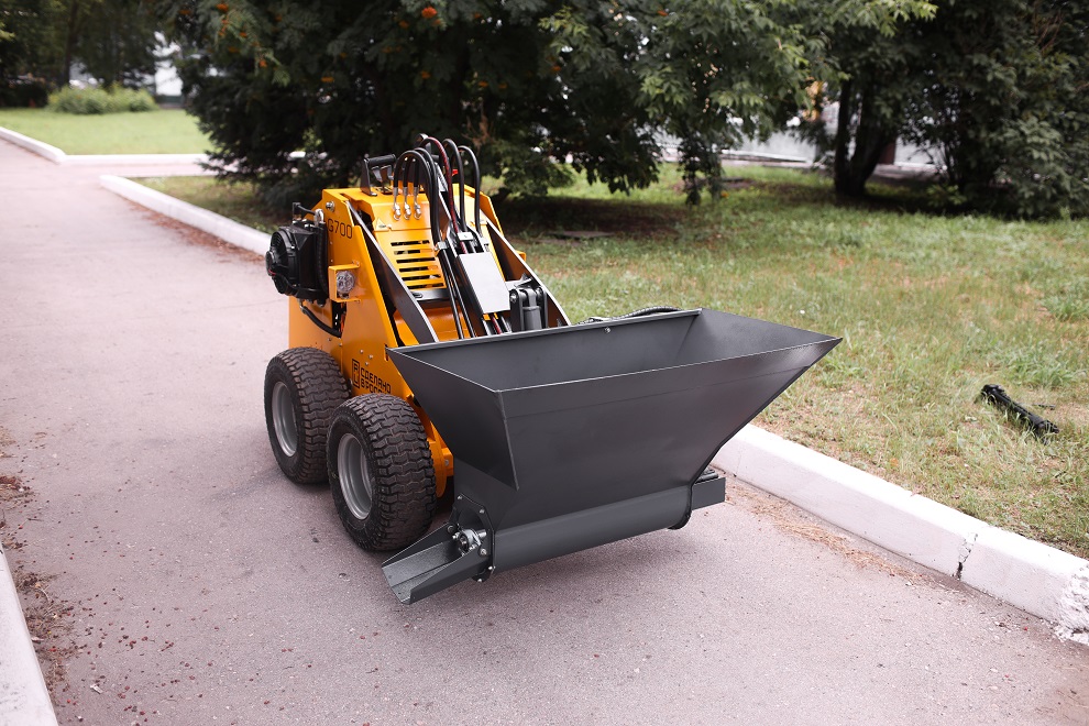Мини погрузчик DIKTUM G700