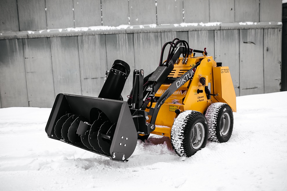 Мини погрузчик DIKTUM G700