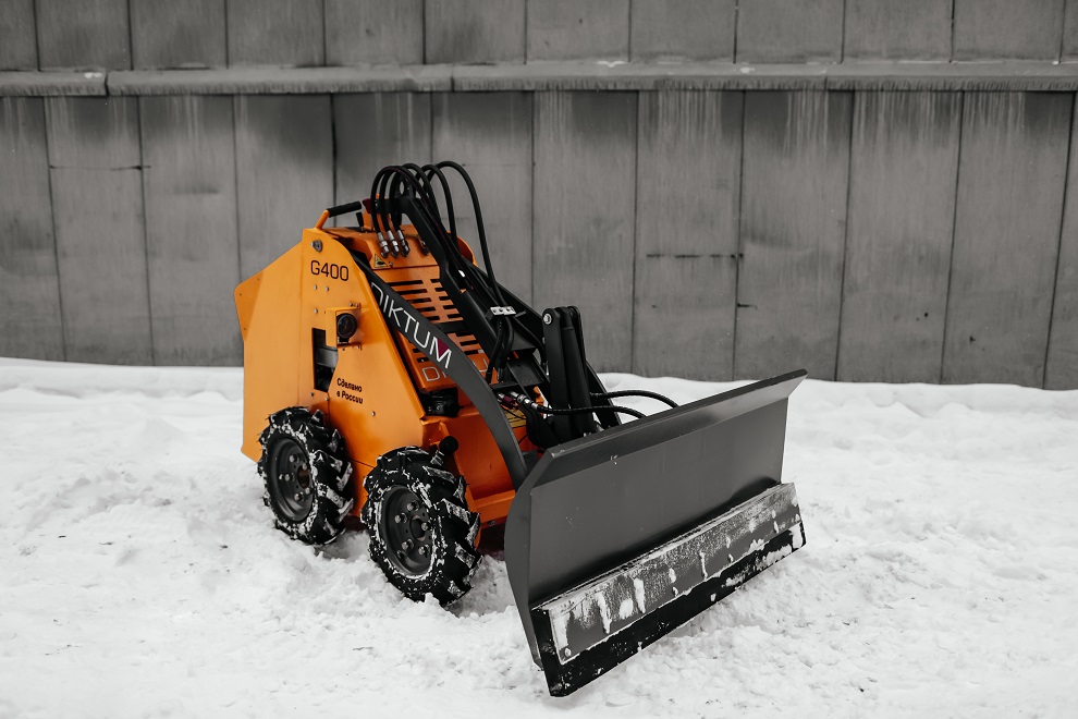 Мини погрузчик DIKTUM G400