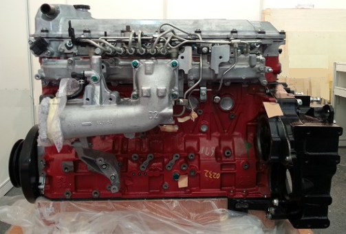 Двигатель Kobelco J08E