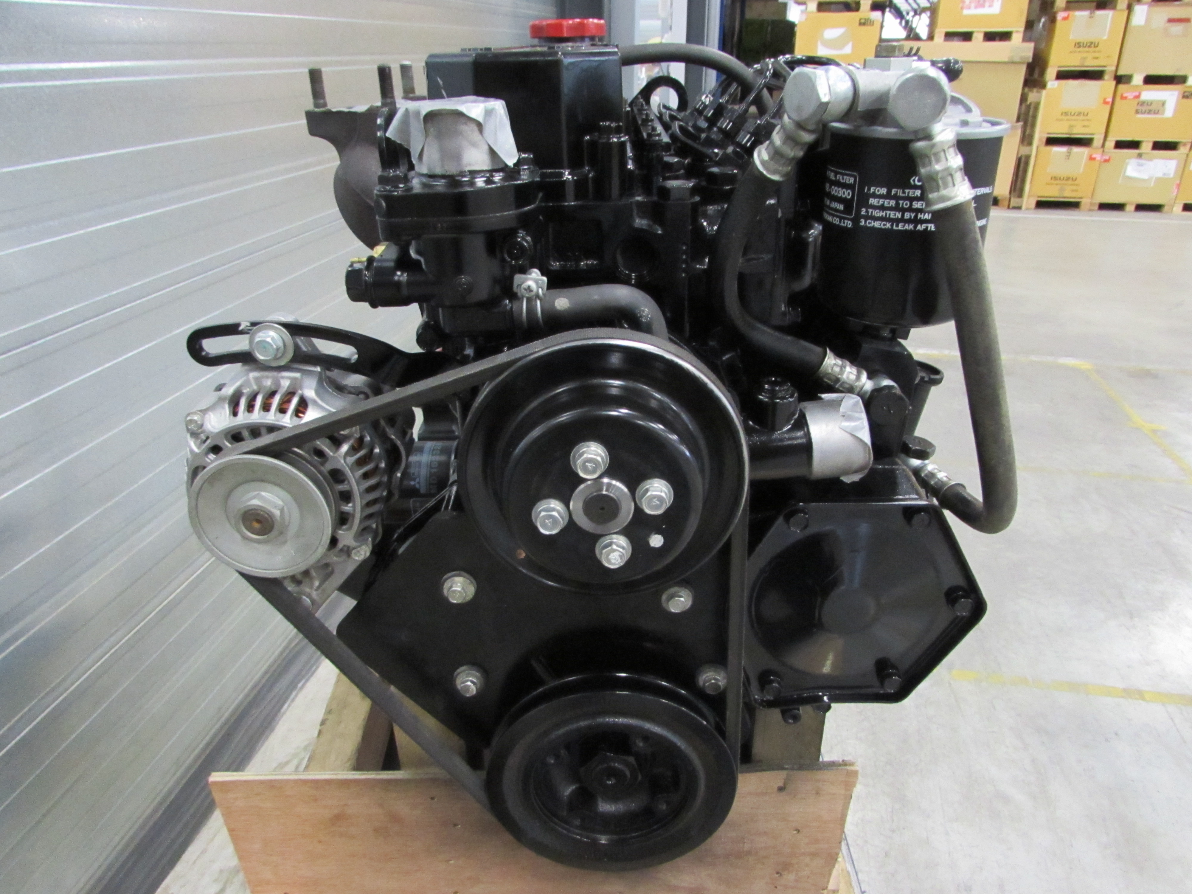 Двигатель в полной комплектации S4Q2